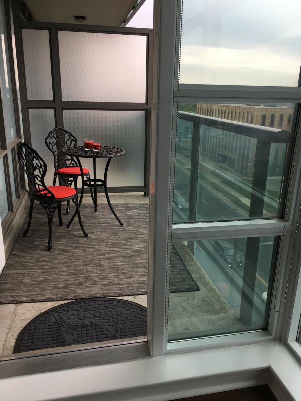 3830 BATHURST ST. APT. 707-$718,000